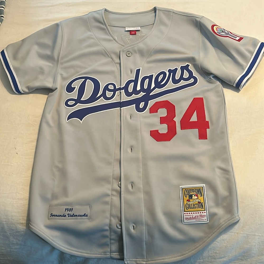 Authentic Fernando Valenzuela Los Angeles Dodgers Cooperstown Collection 1981